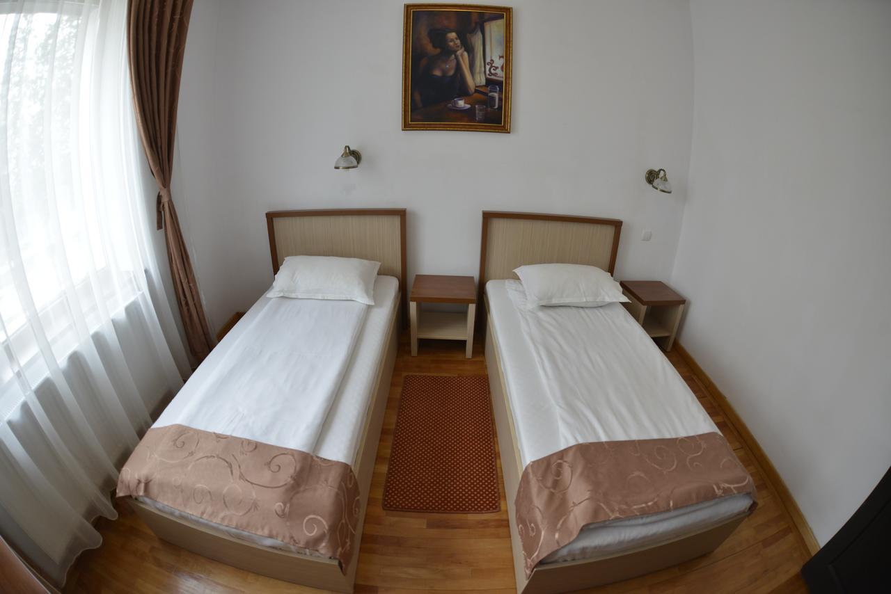 Hotel Posada Râmnicu Vâlcea Exterior foto